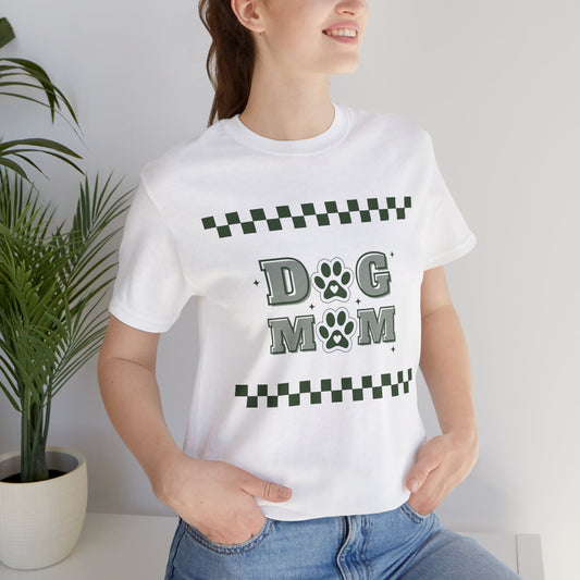 Comfy Dog Mom T-Shirt – For Dog Lovers with Attitude